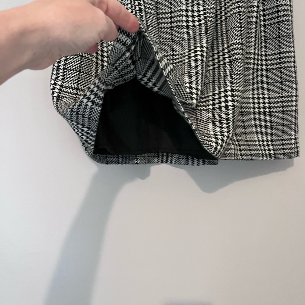 Candie's Black & White Pleated Hounds tooth A-Line Mini Skirt – Size 3 🖤🤍 - Picture 5 of 9